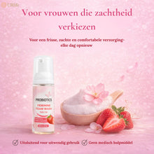 Afbeelding in Gallery-weergave laden, URlife® Feminine Foam Wash Aardbei – Intieme Wasemulsie
